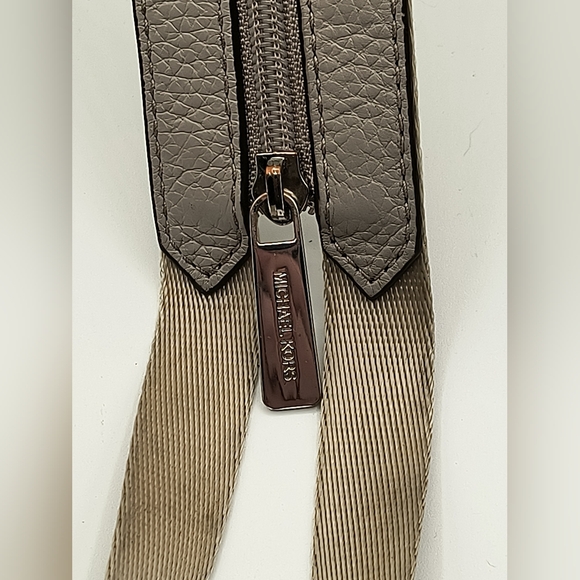 Michael Kors Erin Grey Convertible Mini Pebbled Leather Backpack - Picture 7 of 9